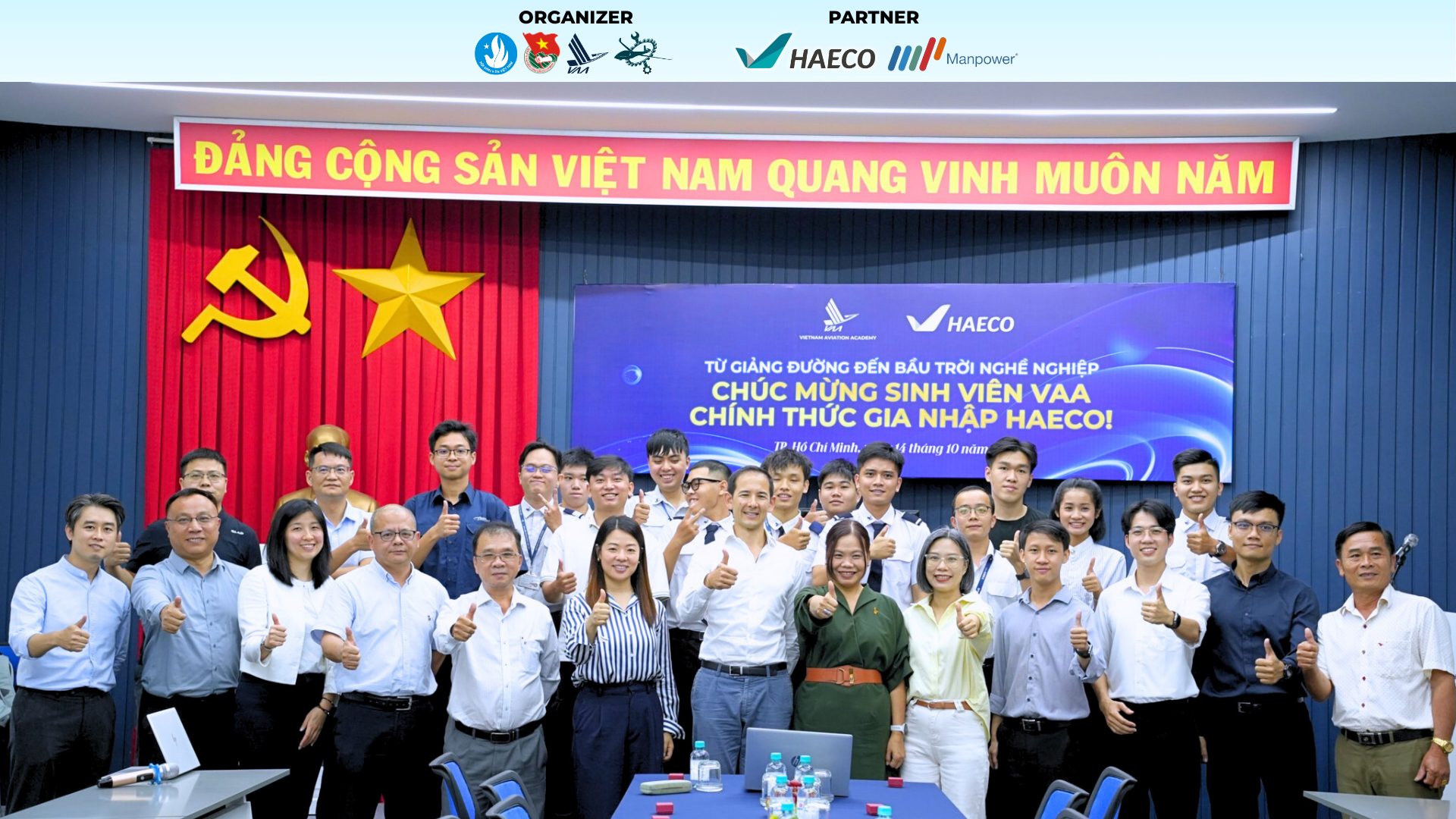 Sinh viên ngành kỹ thuật tham dự sự kiện Aviation Career Takeoff - Recruitment Open Day do Manpower Vietnam và HAECO Group đồng tổ chức nhằm kết nối cơ hội việc làm hàng không toàn cầu.