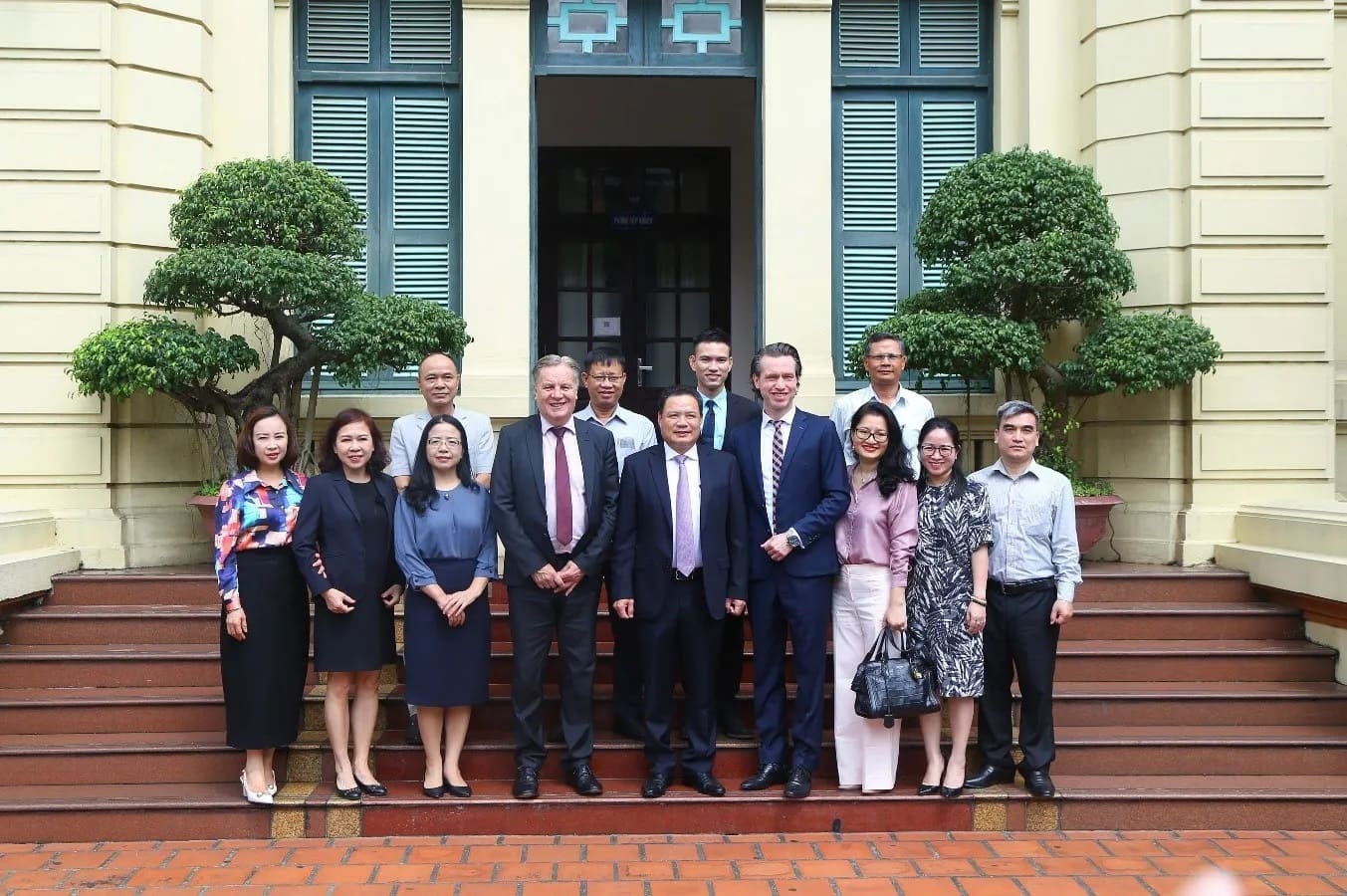 Thứ trưởng Lê Văn Thanh tiếp Đoàn lãnh đạo ManpowerGroup Việt Nam