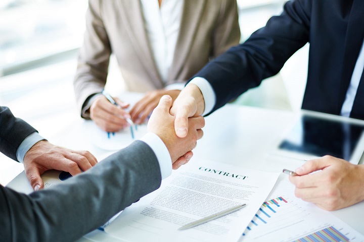 Lợi ích của dịch vụ săn đầu người là tiếp cận mạng lưới ứng viên chất lượng cao