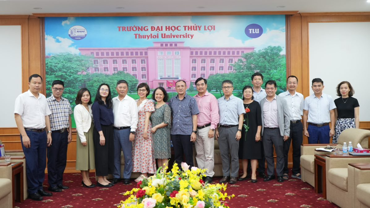 ManpowerGroup Việt Nam thảo luận cơ hội hợp tác cùng Đại học Thủy Lợi tăng cường kỹ năng nghề nghiệp và cơ hội việc làm cho sinh viên