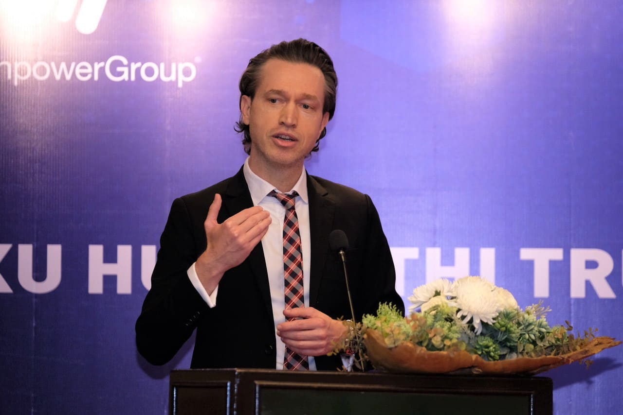 ManpowerGroup Vietnam convenes with Ministry of Labor, Invalids and Social Affairs to discuss labor market trends in the digital age