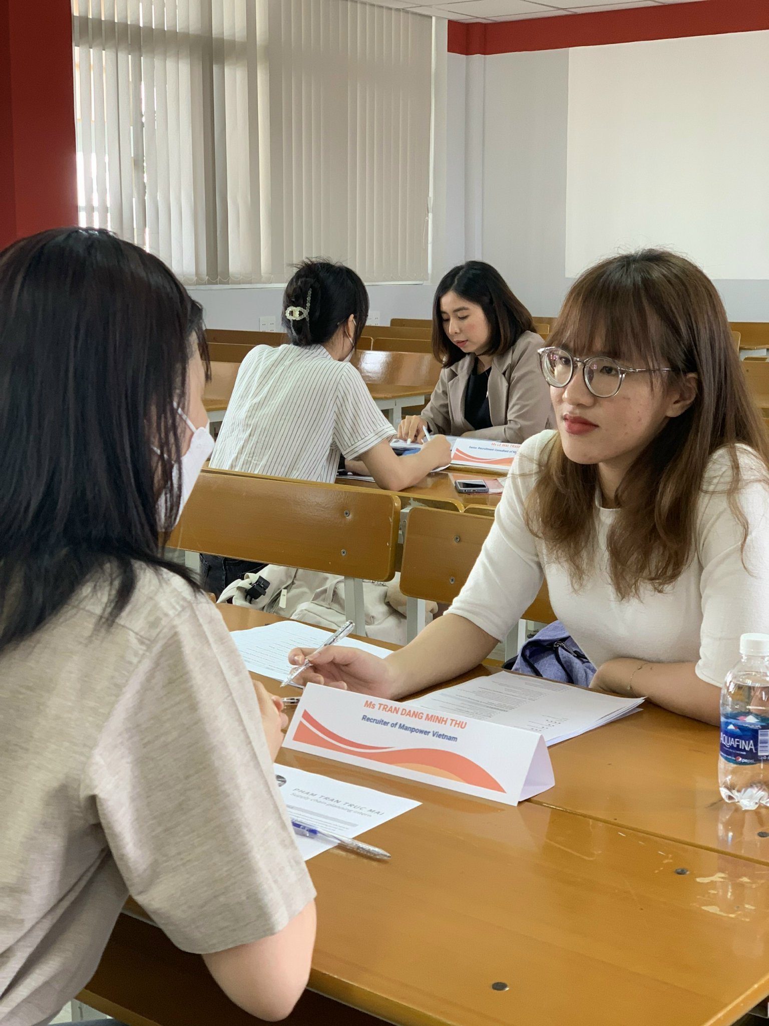 Ftu2 Career Fair Career Consulting By Manpower Group Vietnam 2