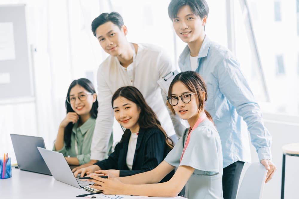 Đội ngũ tư vấn của Manpower Việt Nam cho dịch vụ RPO theo ngành