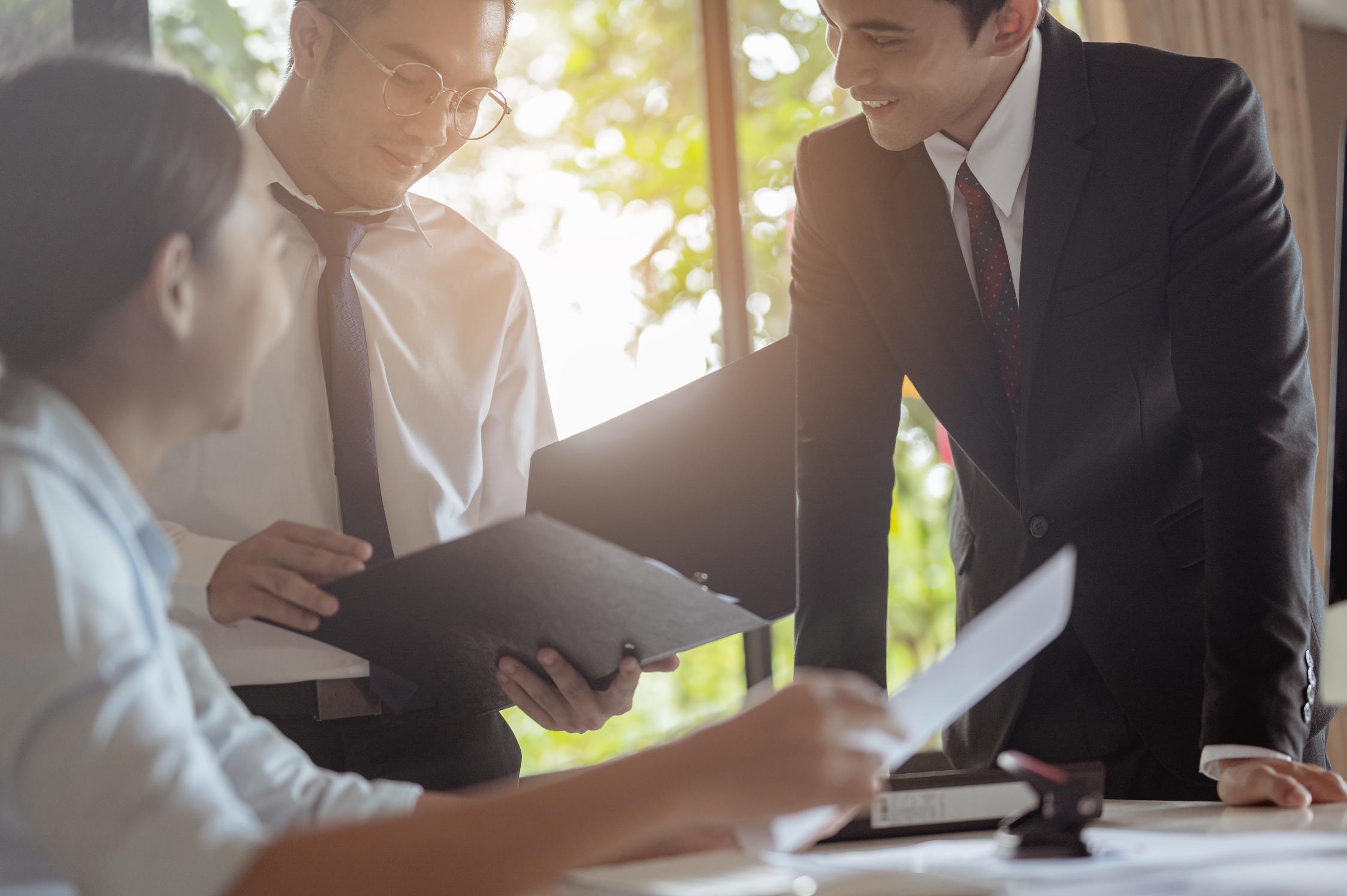 các trường hợp chỉ cần thông báo thay đổi